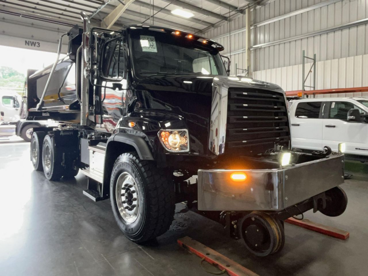 2027 FREIGHTLINER 108 SD in Kansas City, MO
