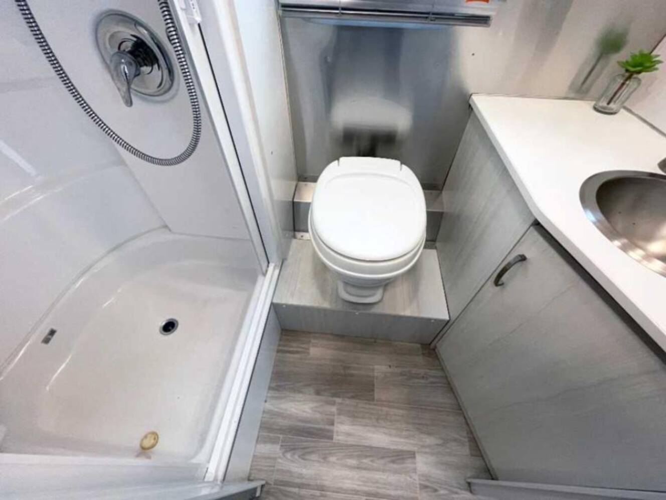 A photo of this 2023 Airstream Bambi 20FB