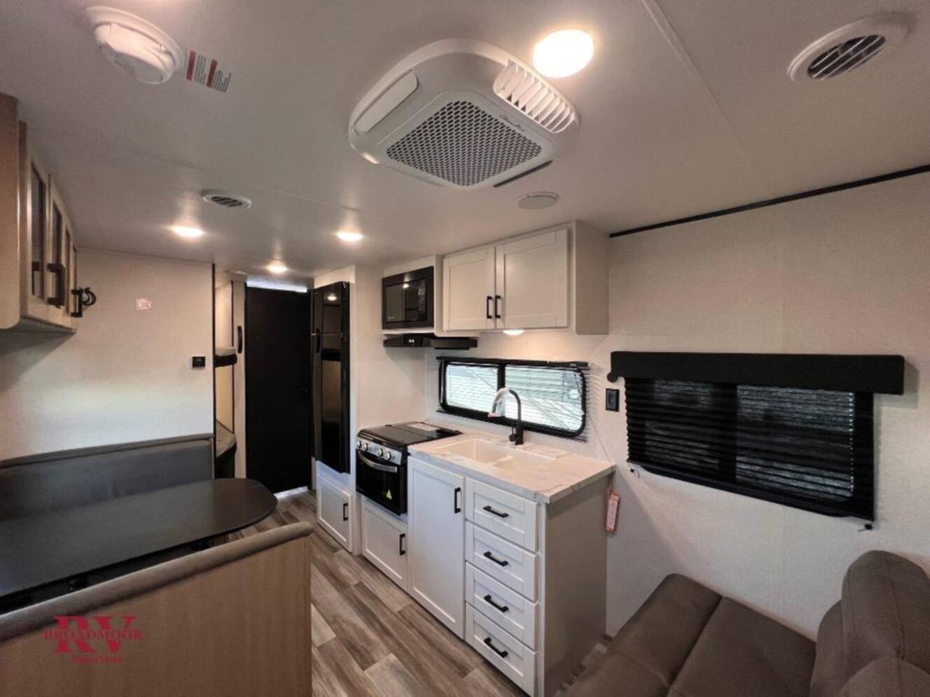 A photo of this 2026 Jayco Jay Flight SLX 260BHW