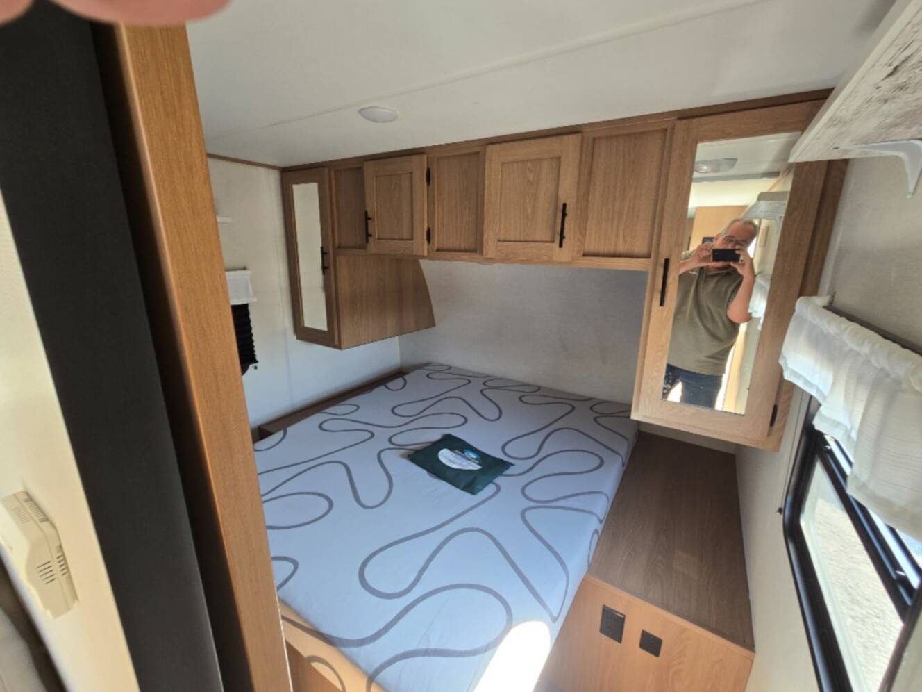A photo of this 2022 Prime Time Rv Avenger 21RBS
