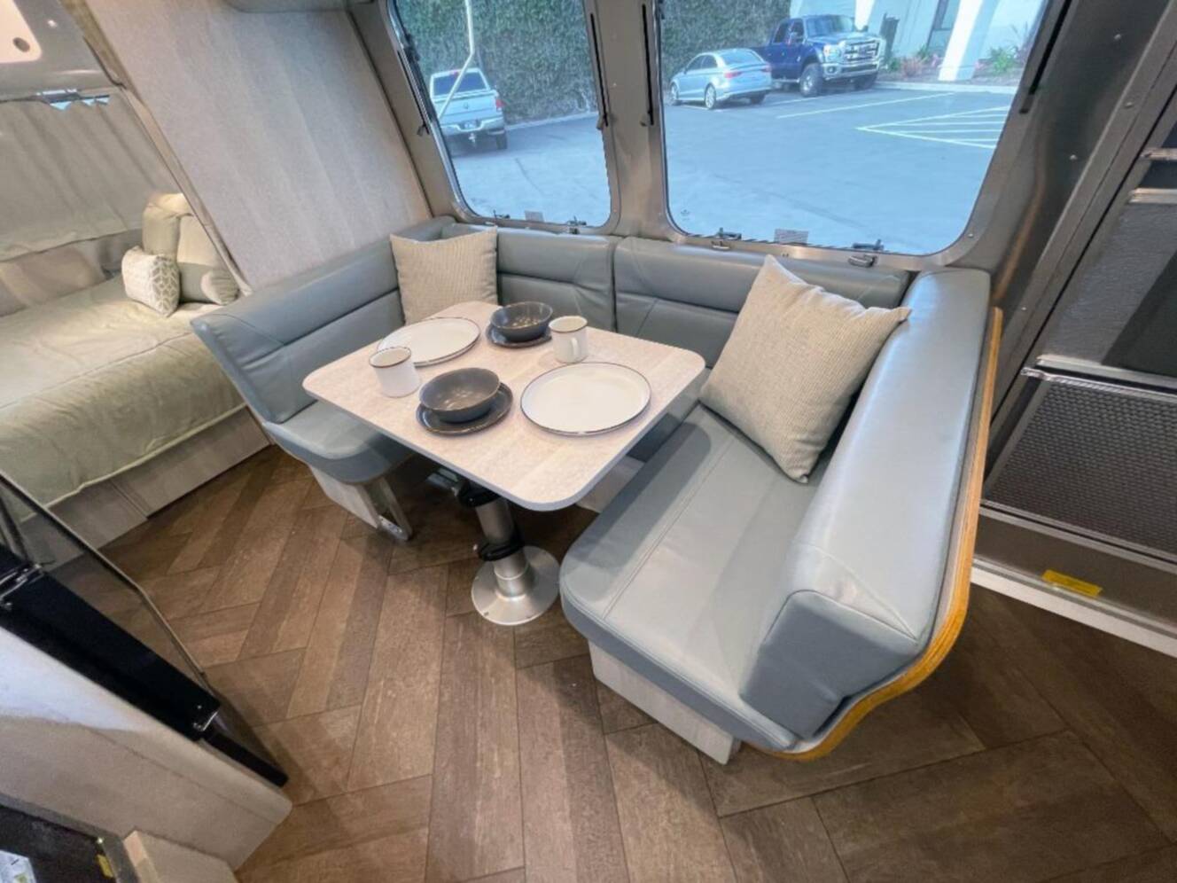 A photo of this 2026 Airstream International 23FBQ