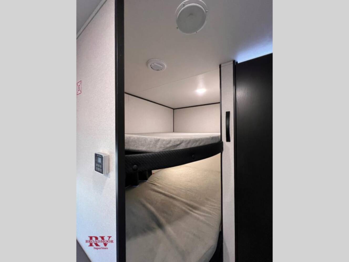 A photo of this 2026 Jayco Jay Flight SLX 260BHW