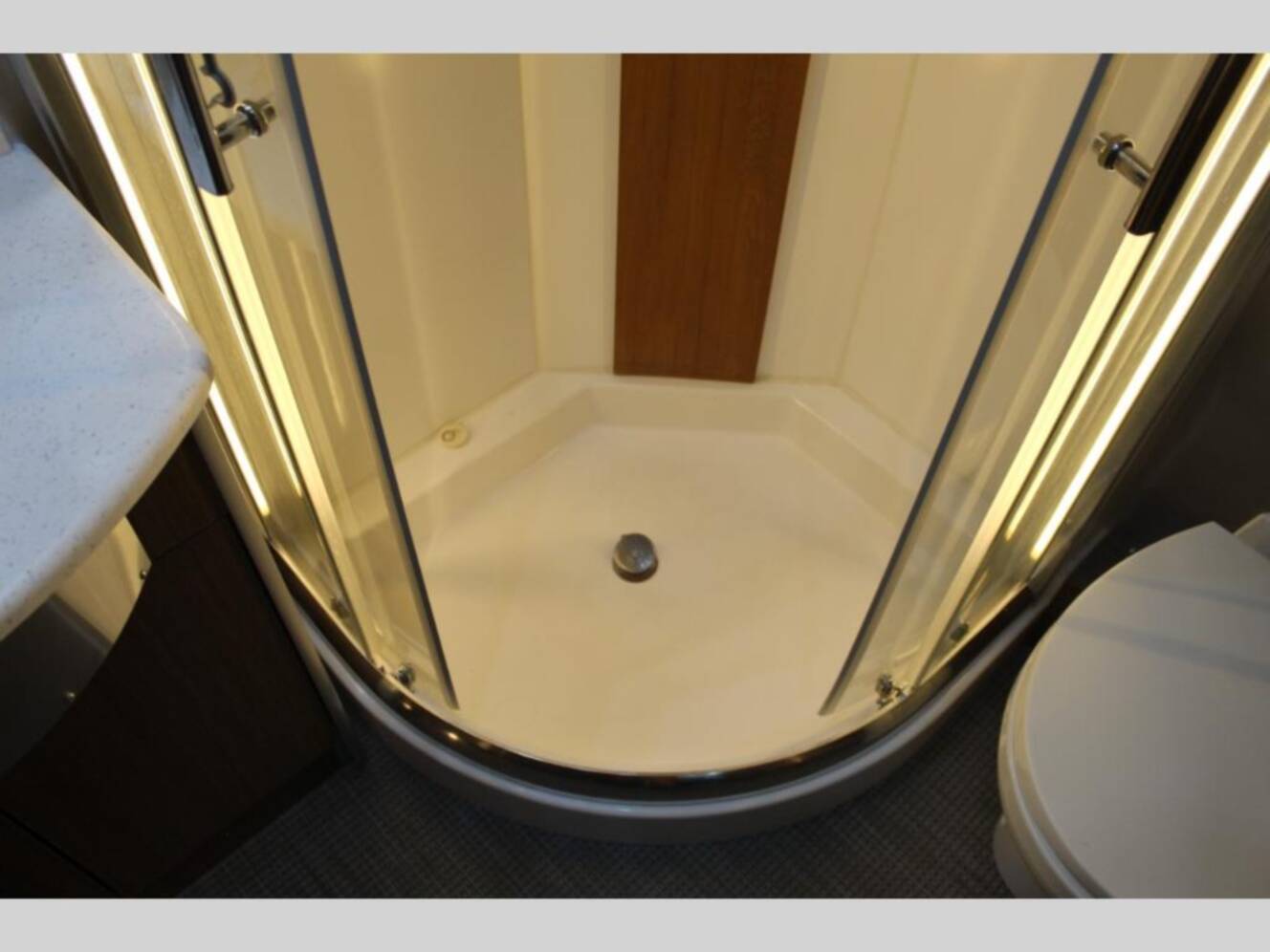 A photo of this 2019 Airstream Atlas Murphy Suite