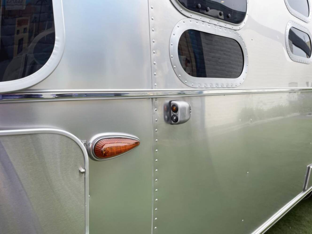 A photo of this 2026 Airstream Classic 28 RBT