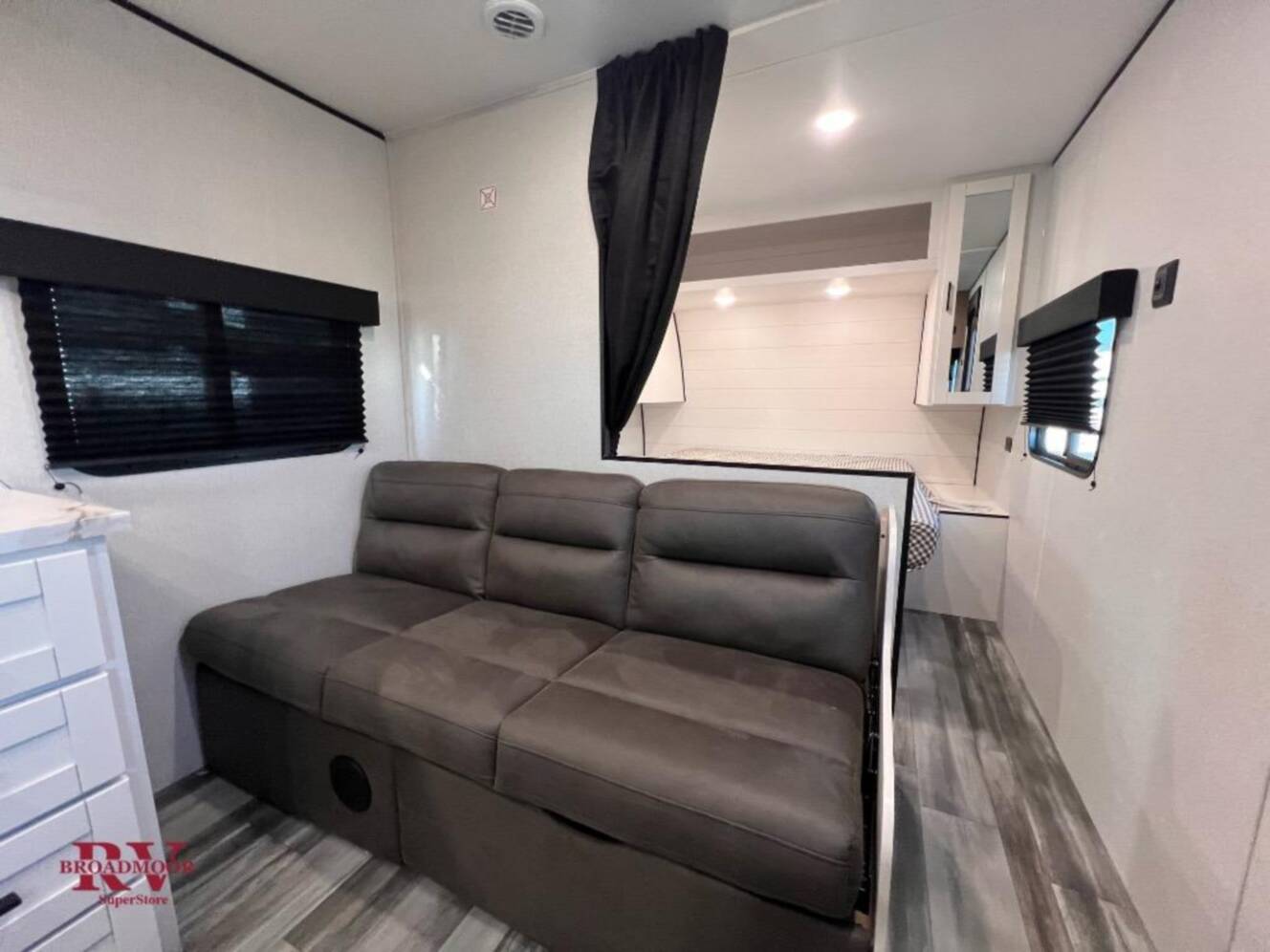A photo of this 2026 Jayco Jay Flight SLX 260BHW