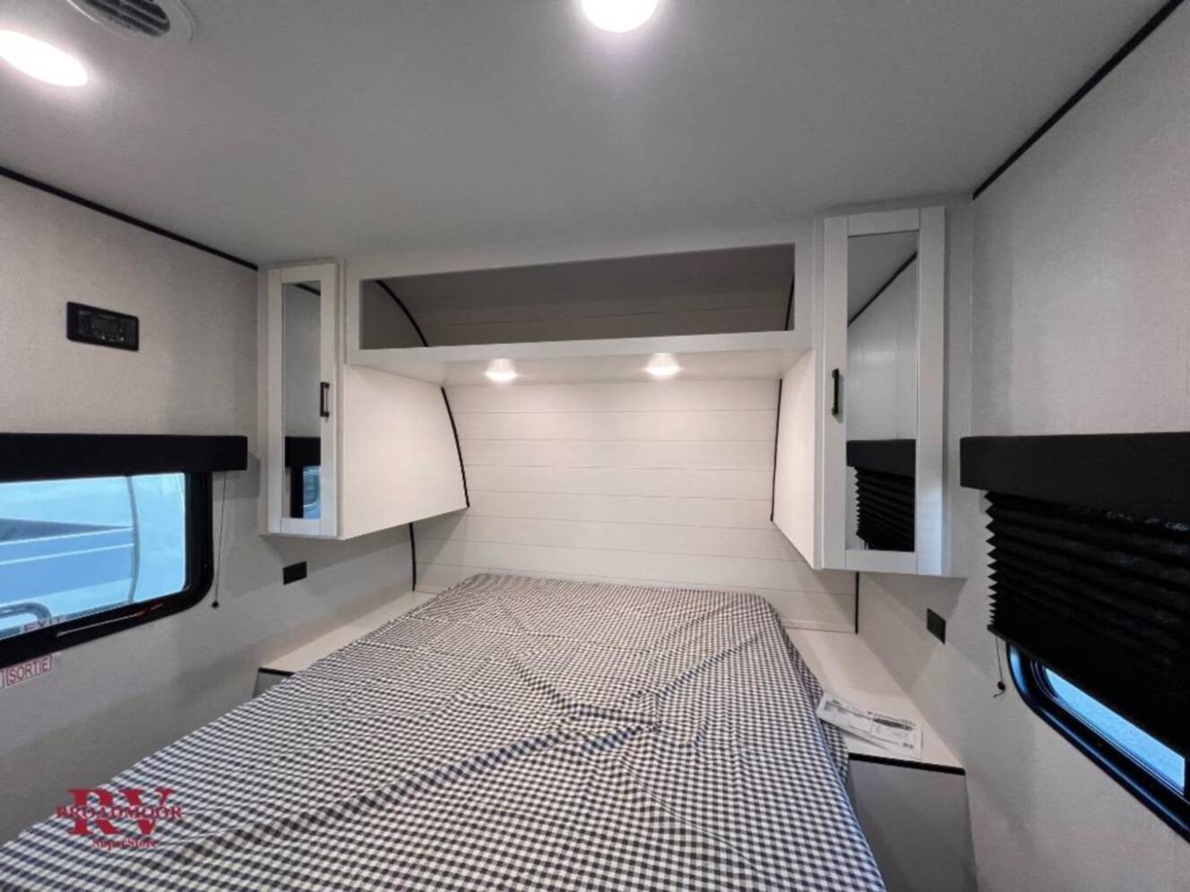 A photo of this 2026 Jayco Jay Flight SLX 260BHW