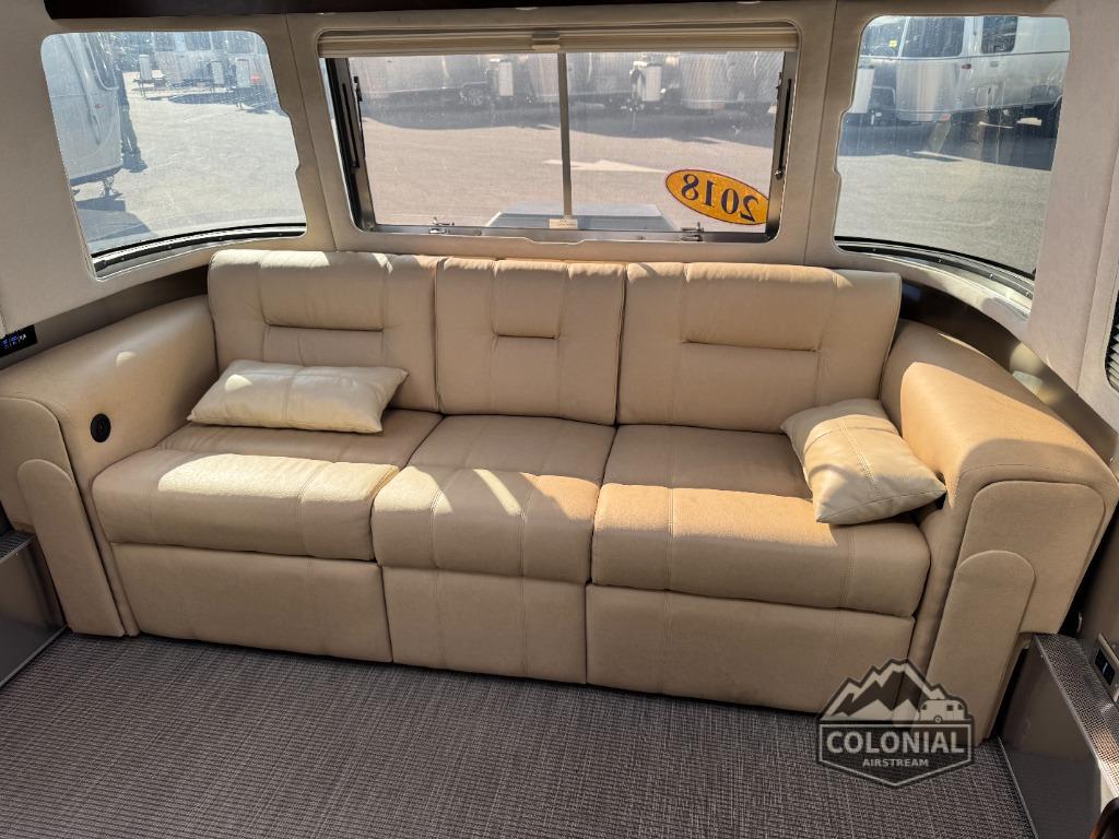 2018 Airstream Classic 30RBQ Queen in millstone township NJ