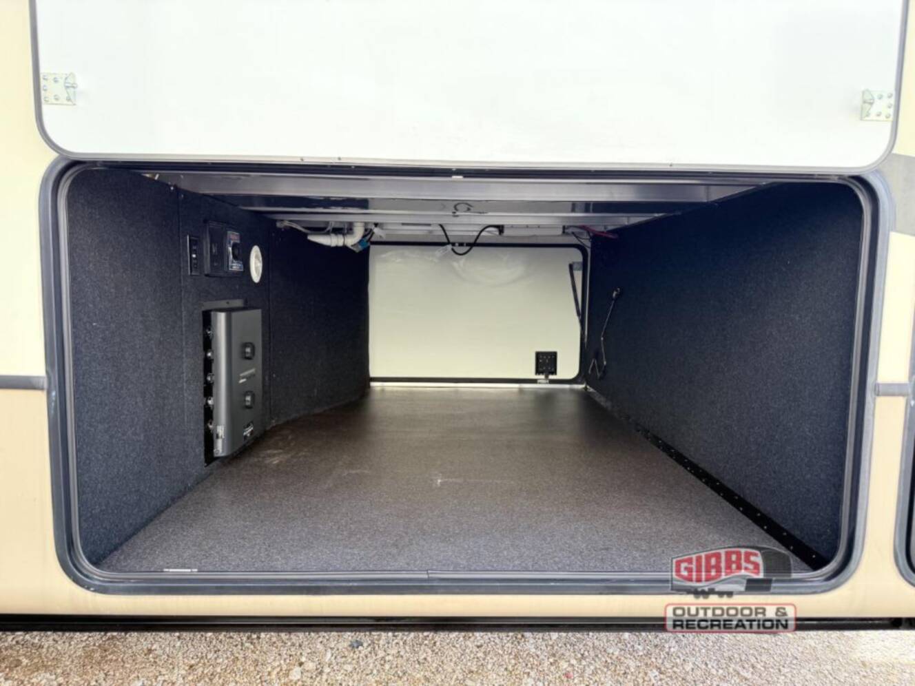 A photo of this 2018 Keystone Rv Montana 3791RD