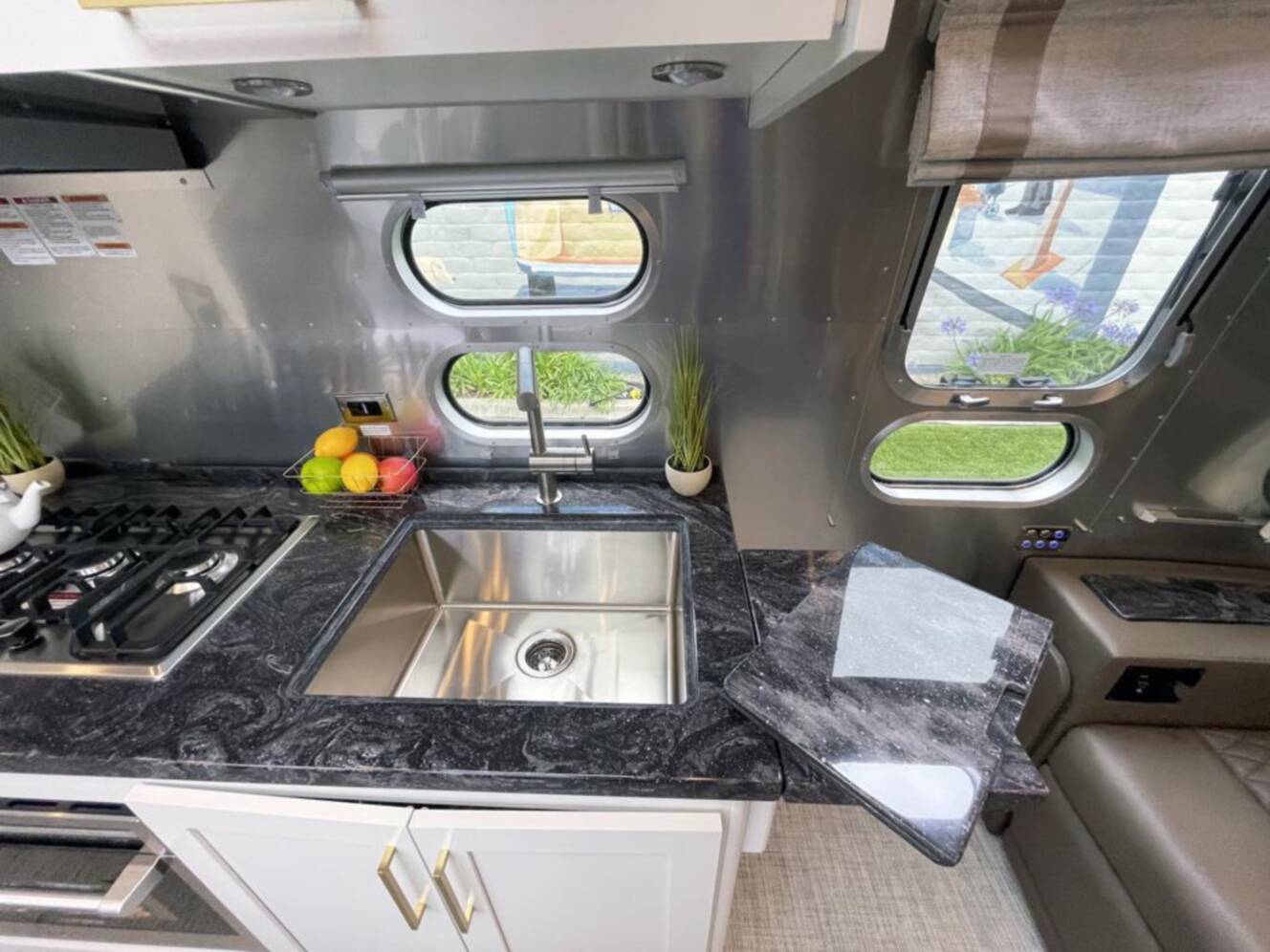 A photo of this 2026 Airstream Classic 28 RBT