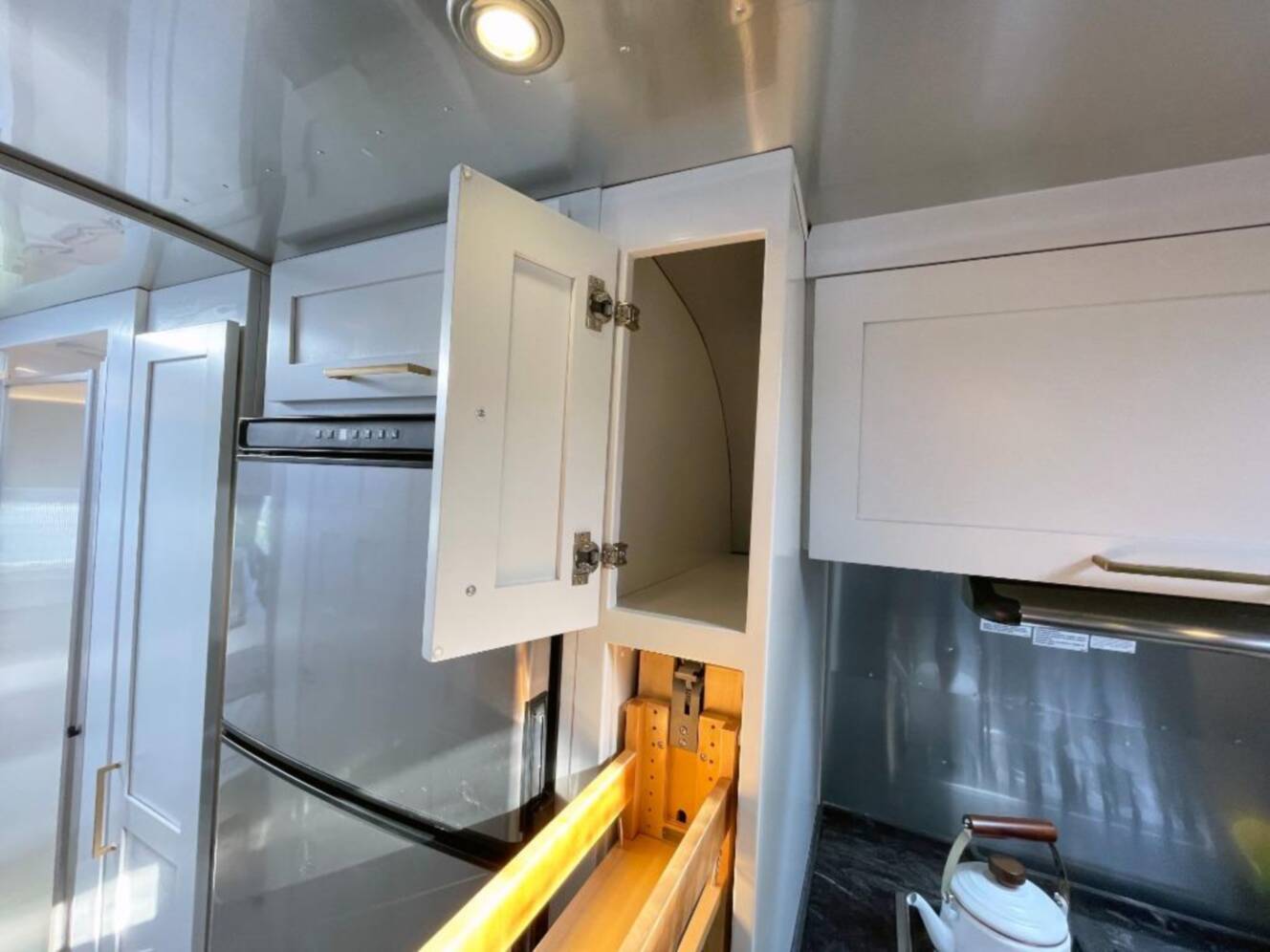A photo of this 2026 Airstream Classic 28 RBQ