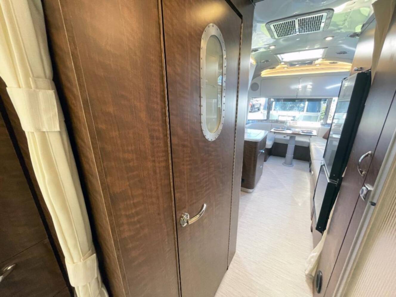 A photo of this 2026 Airstream Globetrotter 25FB
