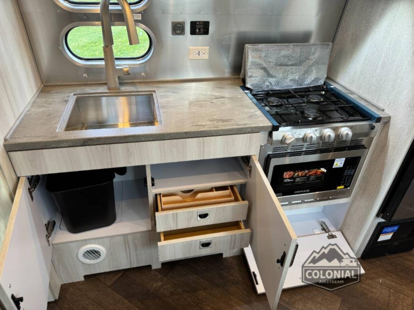A photo of this 2026 Airstream International 23FBT Twin