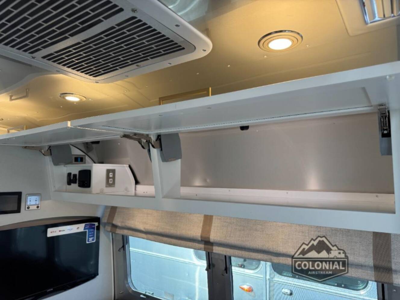 A photo of this 2026 Airstream Classic 30RBQ Queen