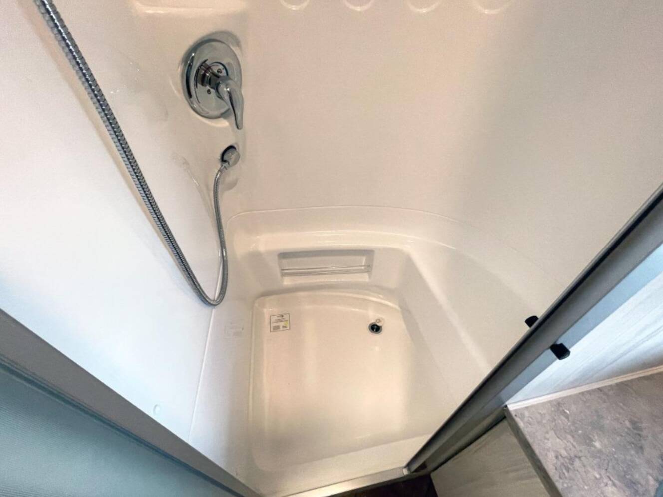 A photo of this 2026 Airstream International 23FBQ