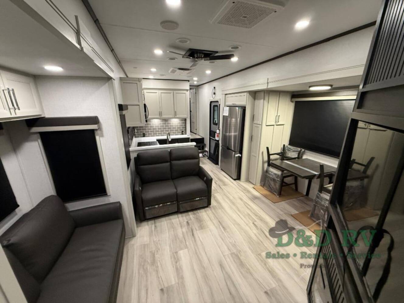 A photo of this 2026 Keystone Rv Alpine Avalanche Edition 380LT