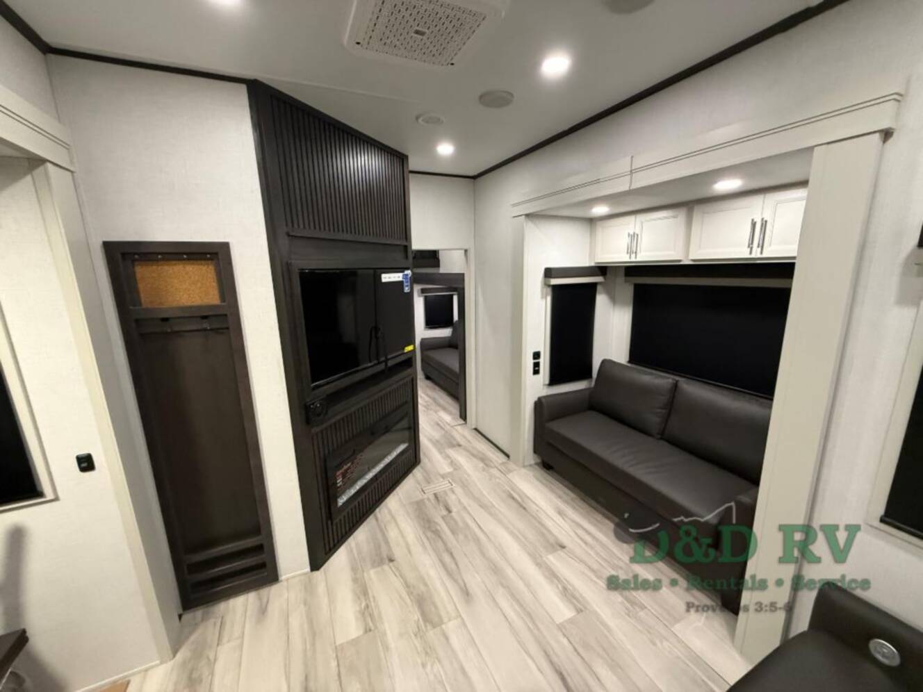A photo of this 2026 Keystone Rv Alpine Avalanche Edition 380LT