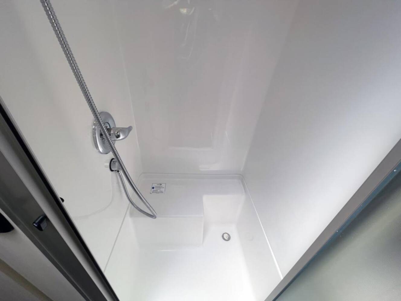 A photo of this 2026 Airstream Flying Cloud 27FB