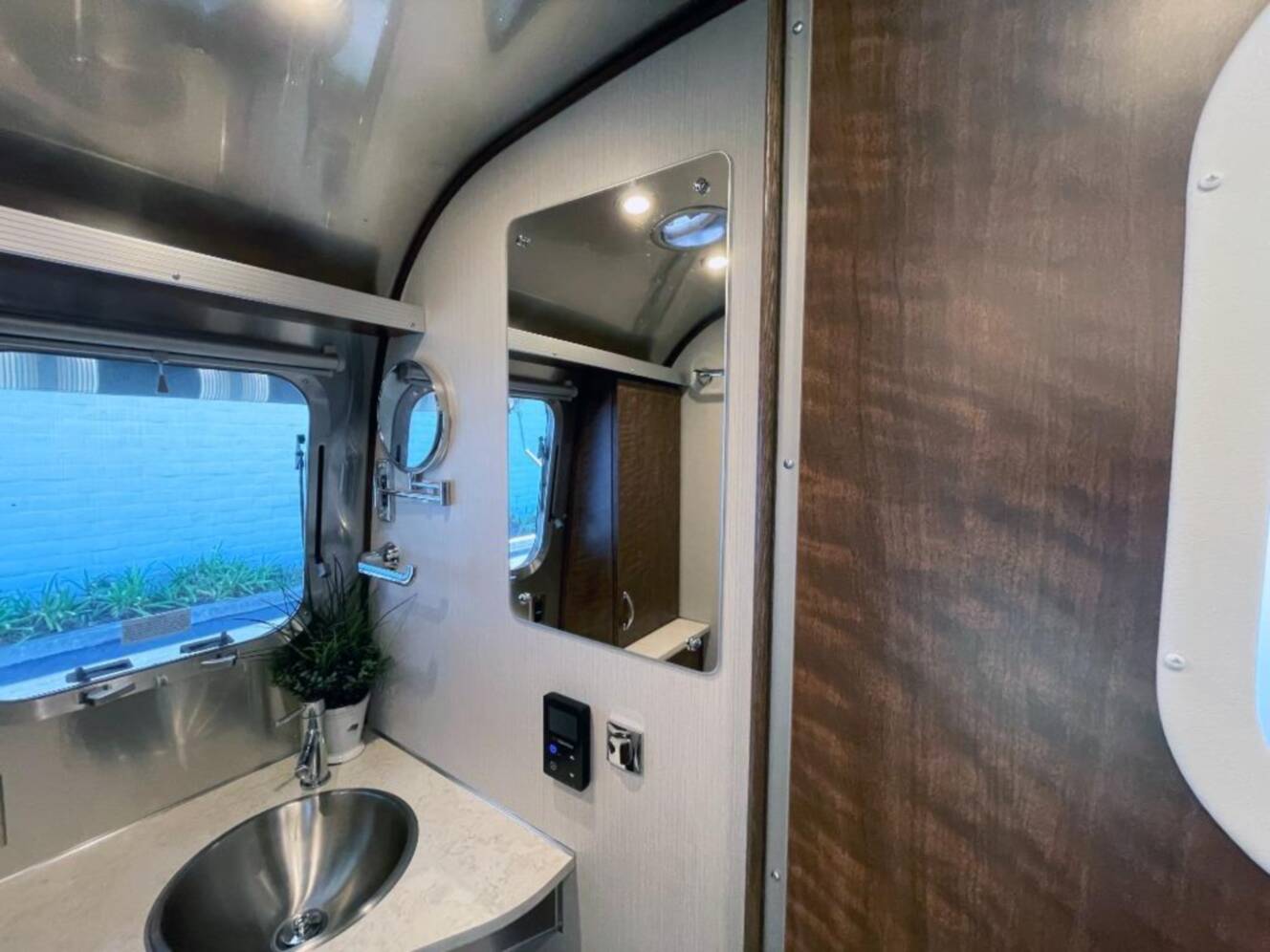 A photo of this 2026 Airstream Globetrotter 25FB