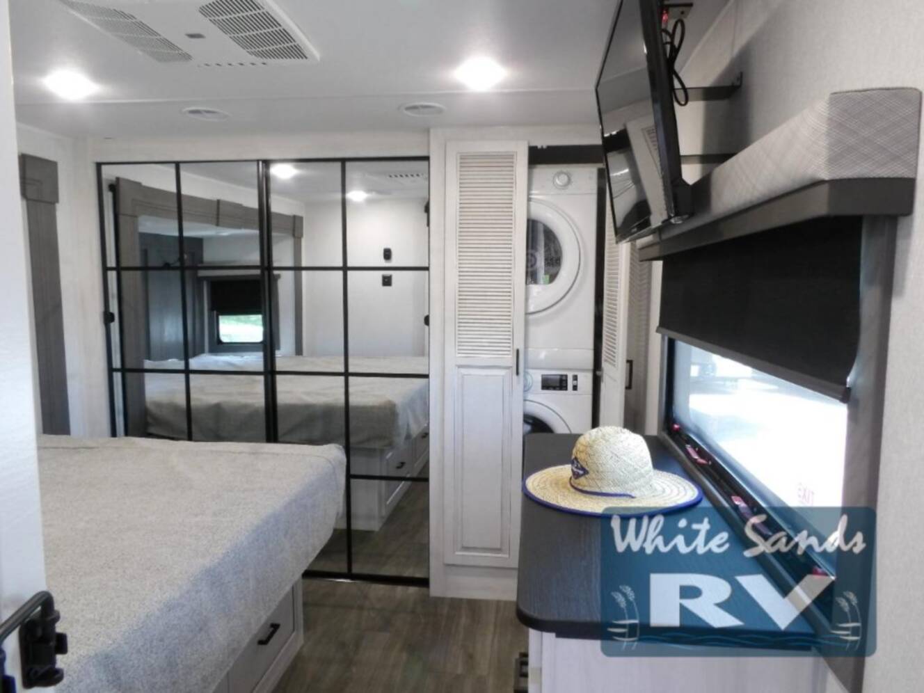 A photo of this 2026 East To West Ahara 390DS