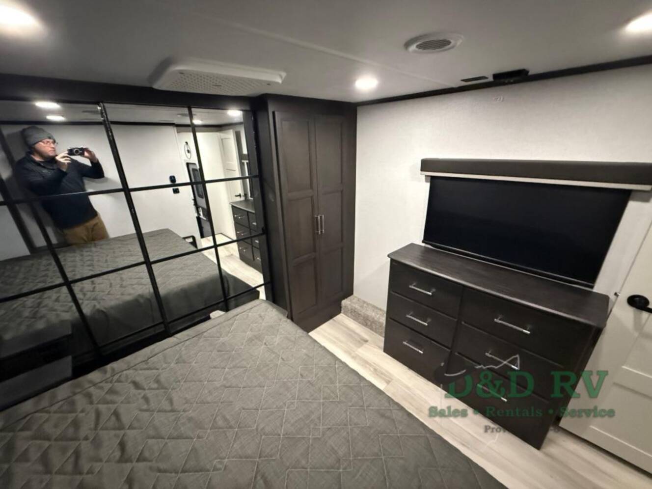 A photo of this 2026 Keystone Rv Alpine Avalanche Edition 380LT