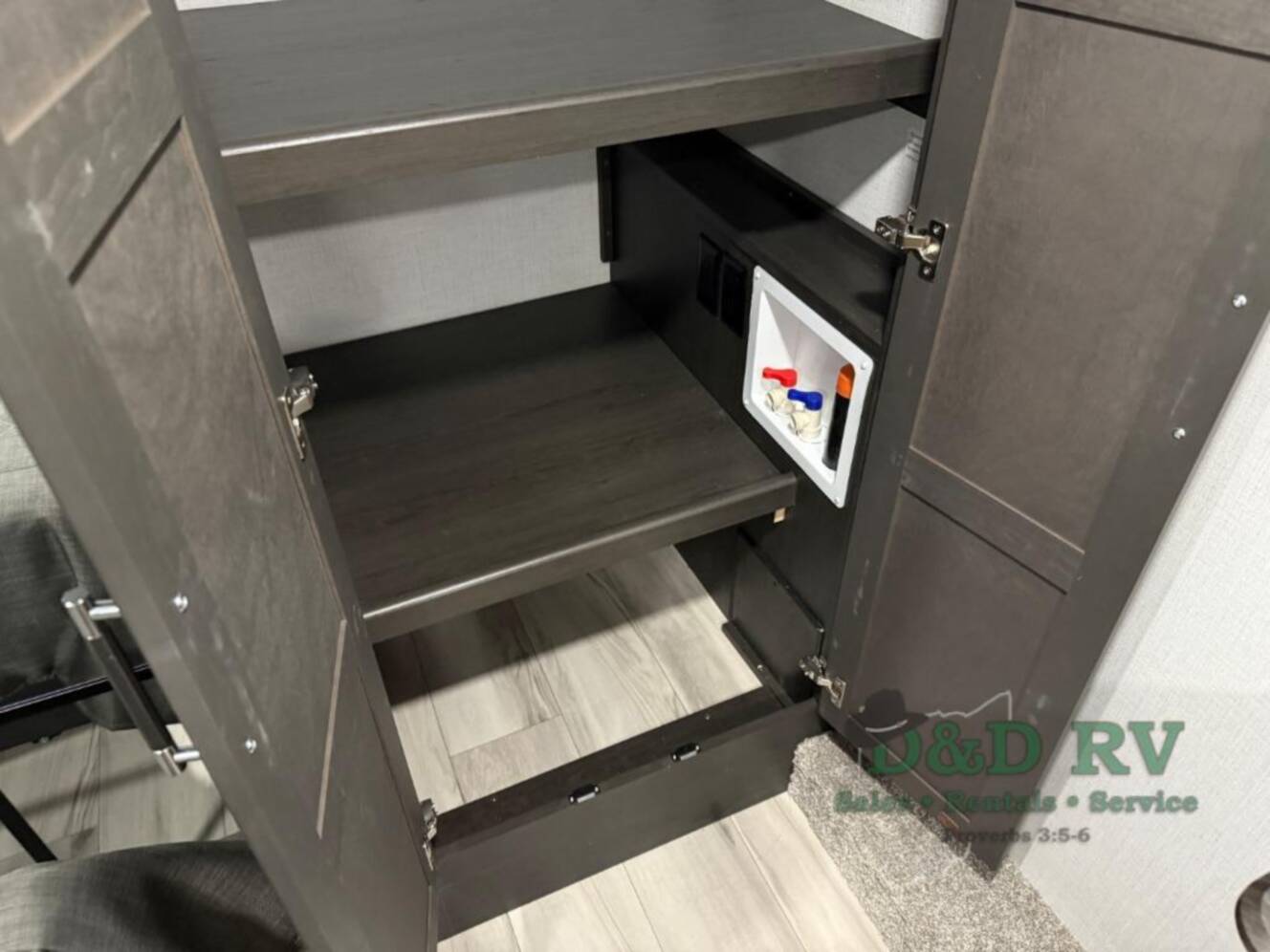 A photo of this 2026 Keystone Rv Alpine Avalanche Edition 380LT