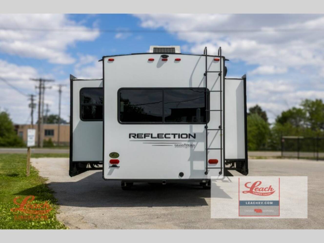 A photo of this 2024 Grand Design Reflection 297RSTS