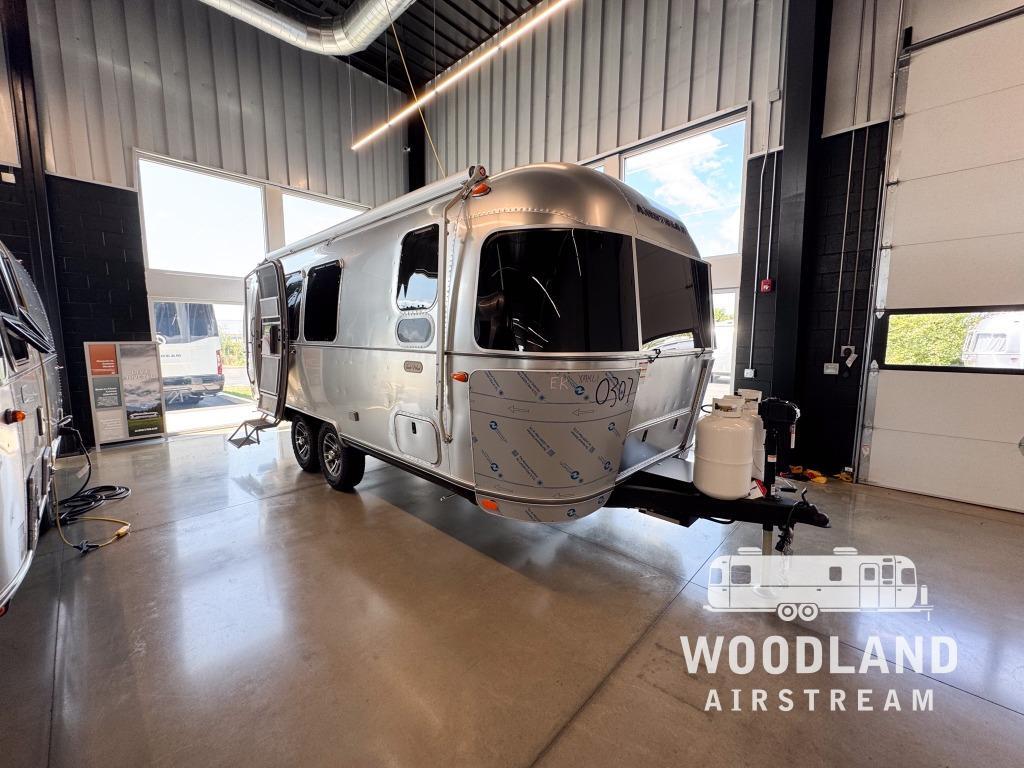 2027 Airstream Trade Wind 23FB Twin in lebanon IN