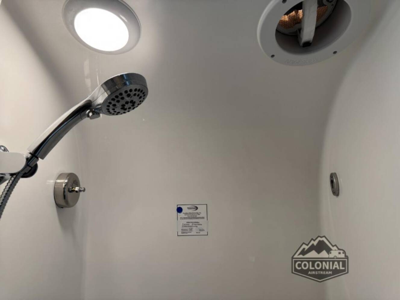 A photo of this 2026 Airstream Globetrotter 25FBT Twin