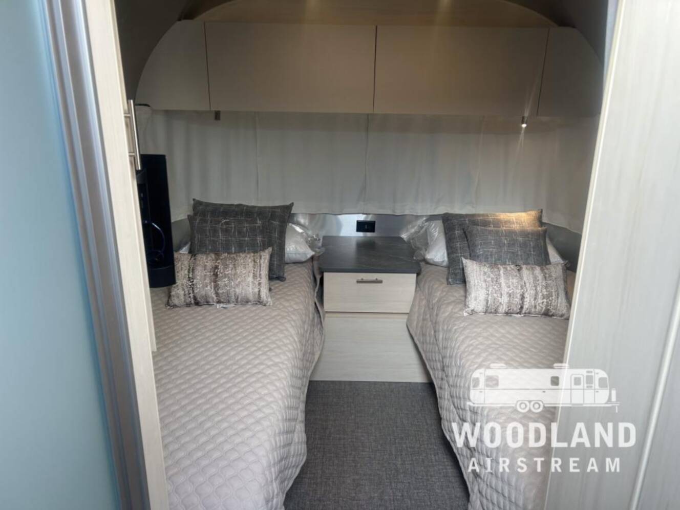 A photo of this 2026 Airstream Flying Cloud 27FB Twin