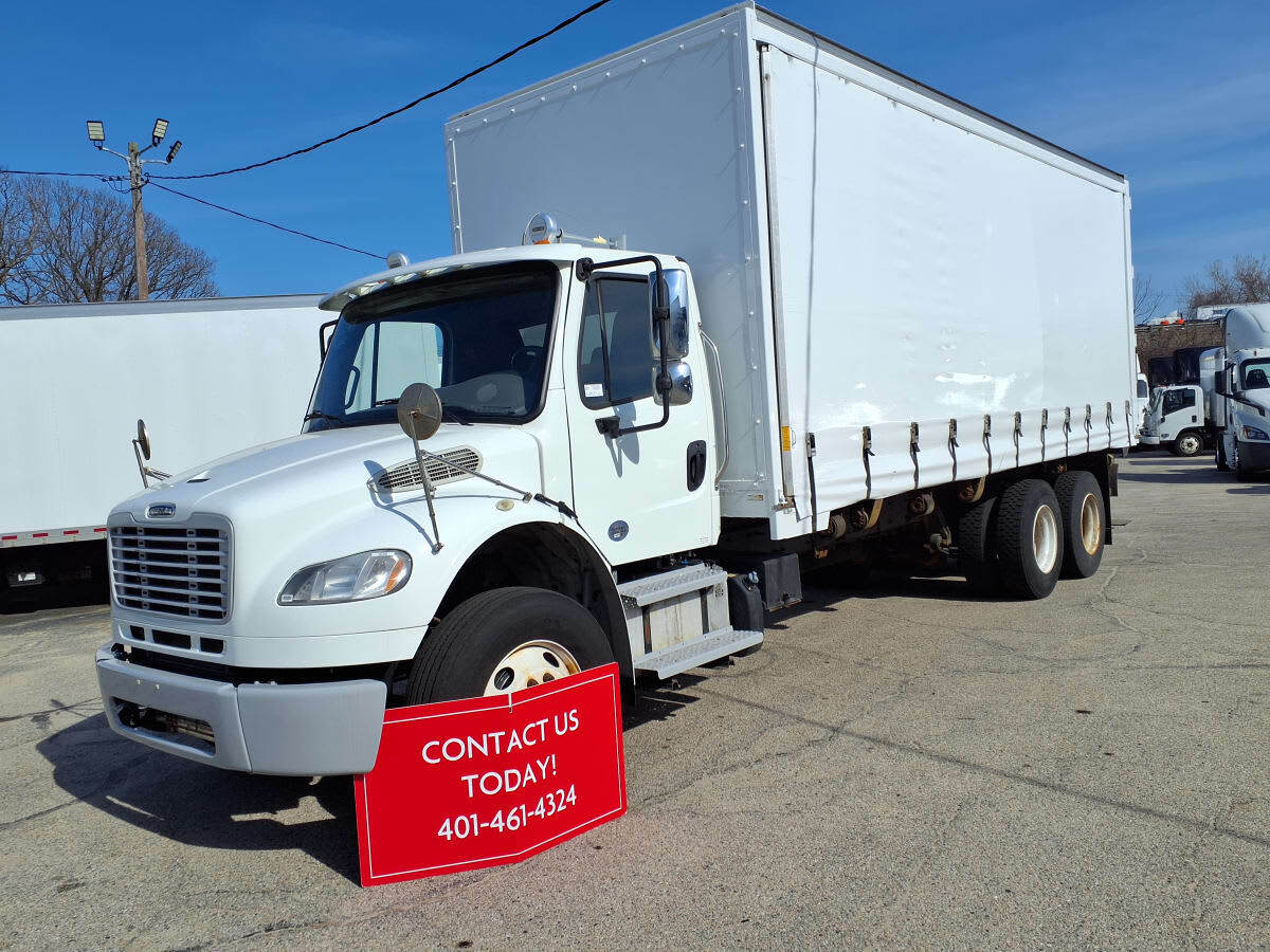 2020 FREIGHTLINER BUSINESS CLASS M2 106 in Warwick, RI