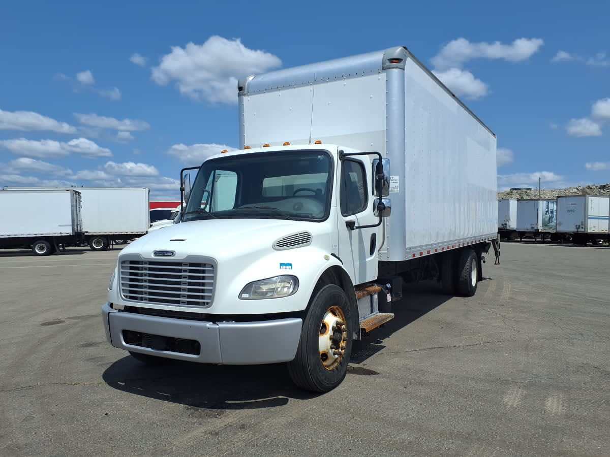 2018 FREIGHTLINER BUSINESS CLASS M2 106 in Taylor, MI