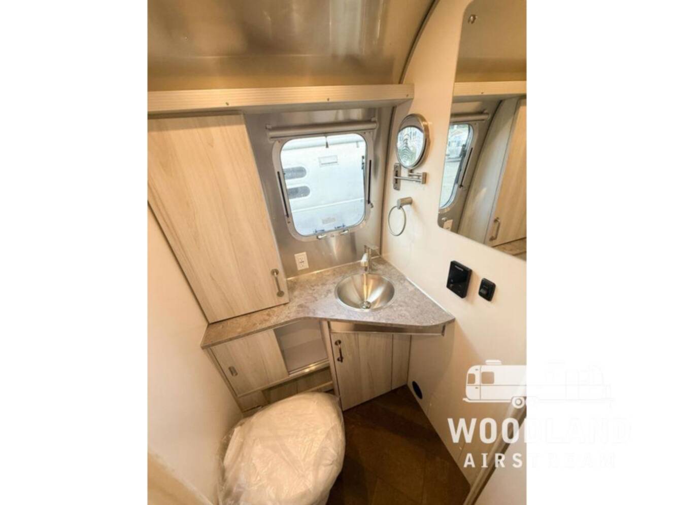 A photo of this 2026 Airstream International 25FB Twin