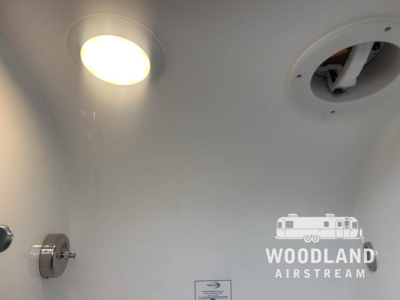 A photo of this 2026 Airstream Flying Cloud 27FB Twin