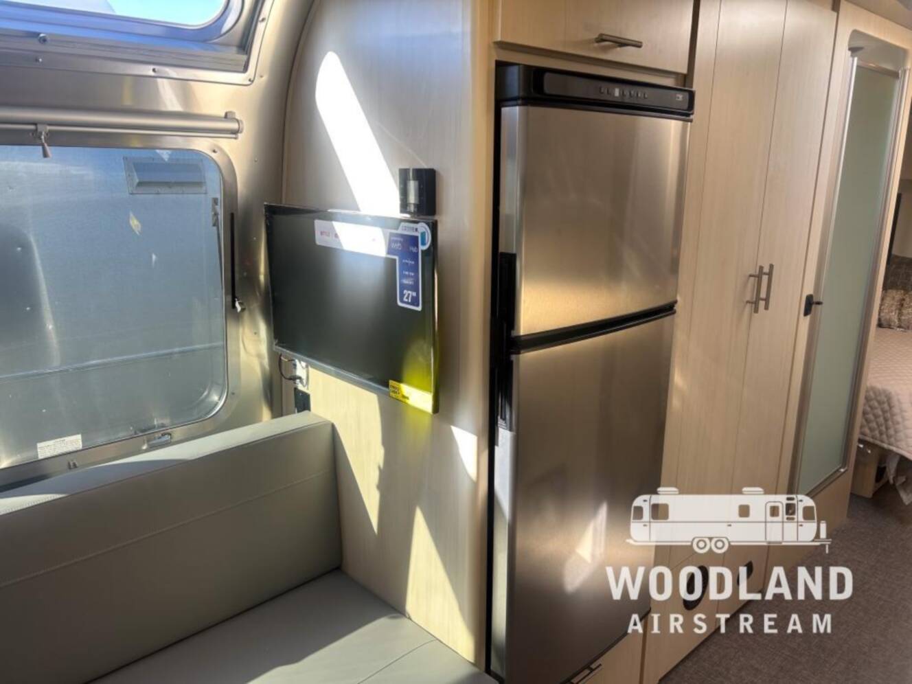 A photo of this 2026 Airstream Flying Cloud 27FB Twin