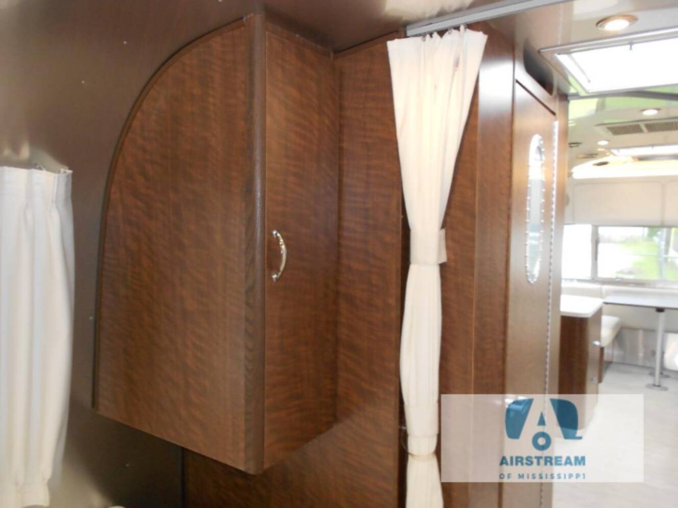 A photo of this 2023 Airstream Globetrotter 27FB Twin