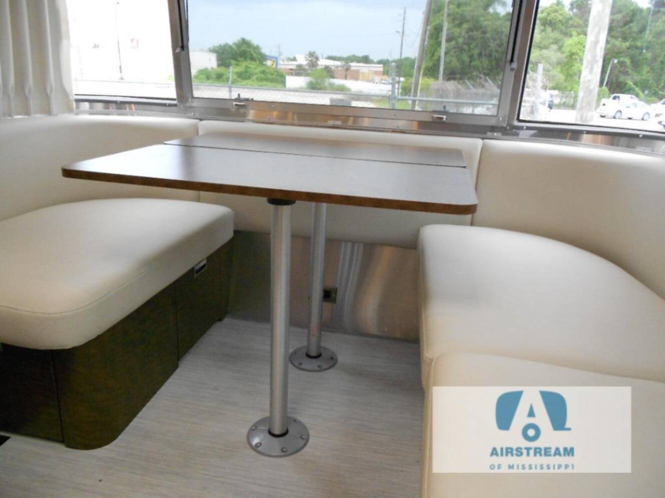 A photo of this 2023 Airstream Globetrotter 27FB Twin