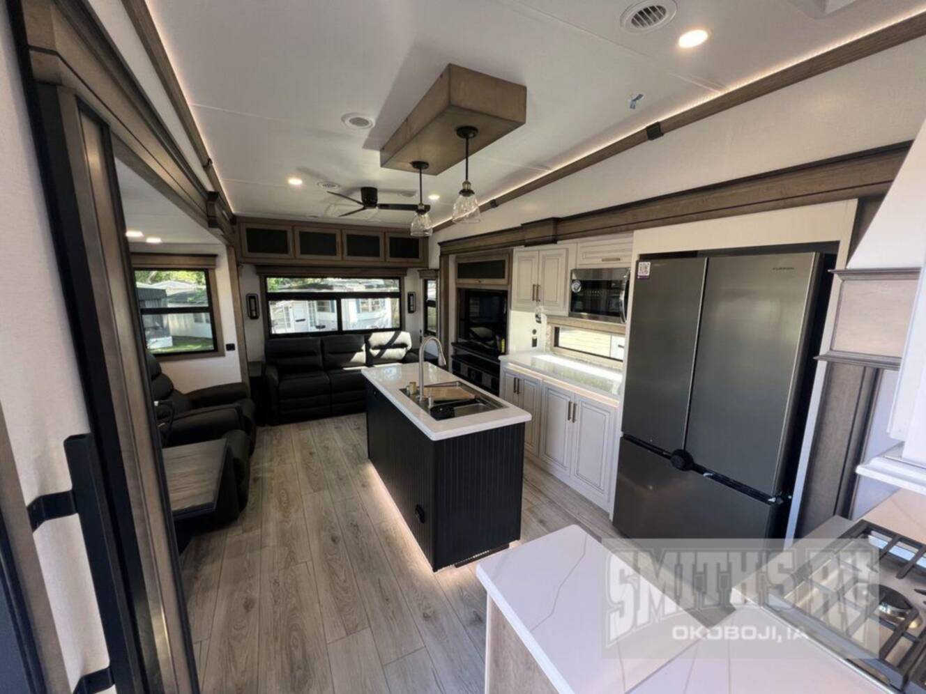 A photo of this 2026 Keystone Rv Montana 3231CK