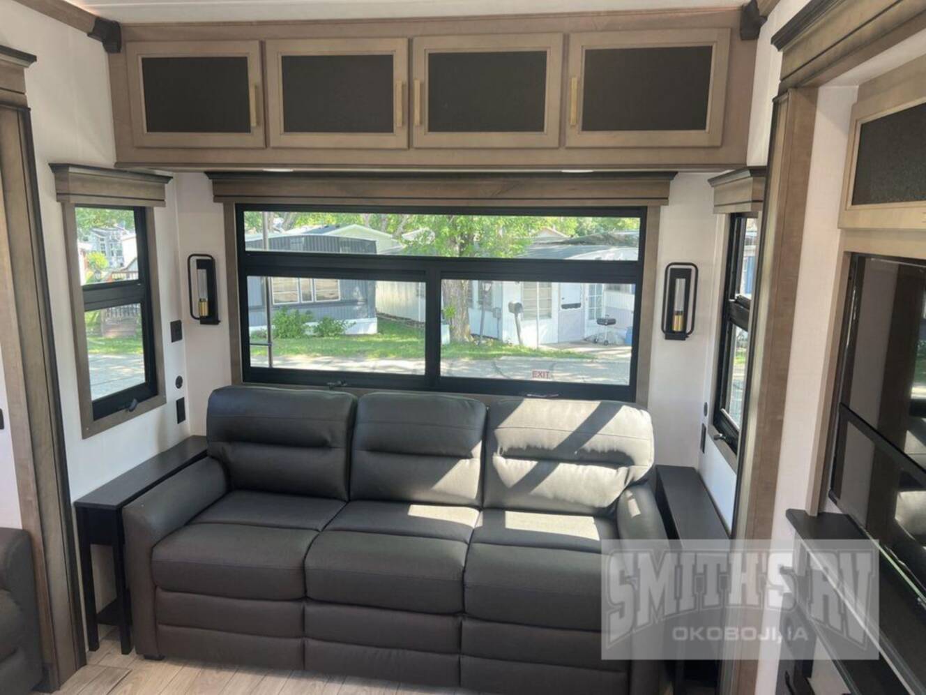 A photo of this 2026 Keystone Rv Montana 3231CK