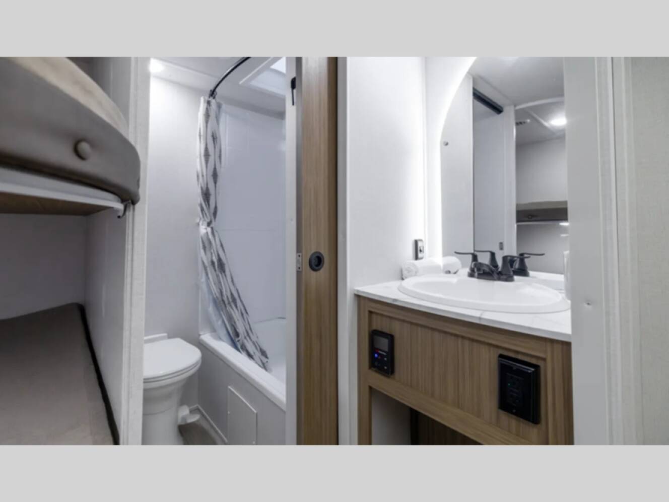 A photo of this 2026 Forest River Rv Wildwood X-Lite 26ICE