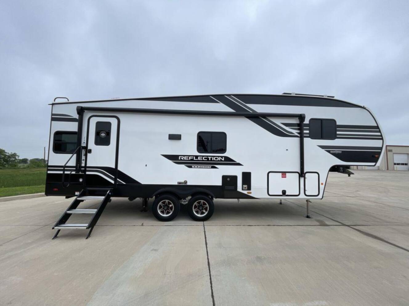 A photo of this 2026 Grand Design Reflection 100 Series 24RL