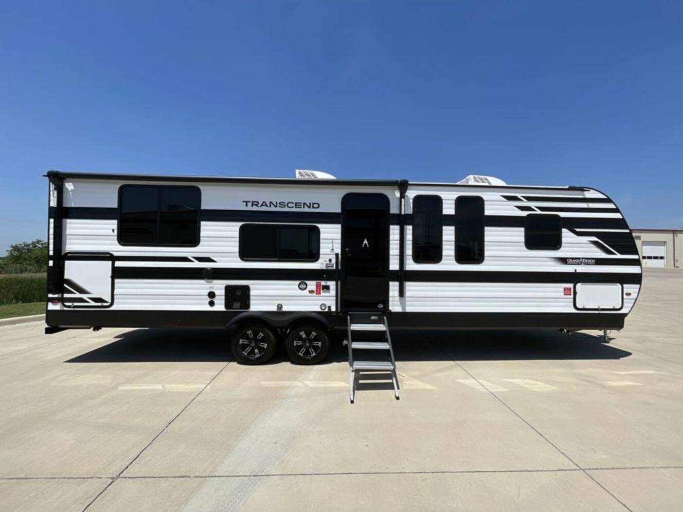 A photo of this 2026 Grand Design Transcend 285RKT
