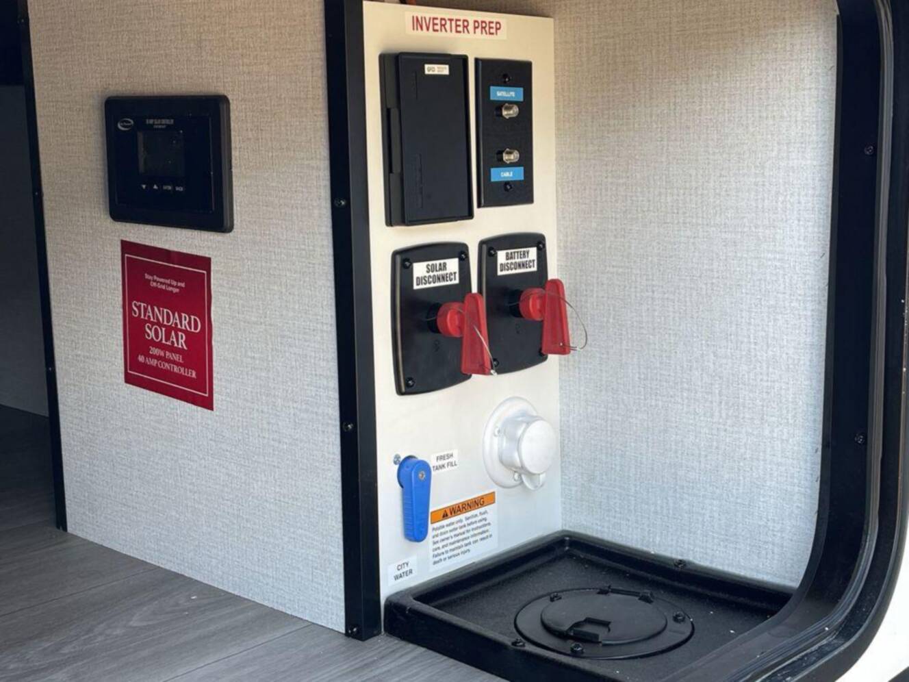 A photo of this 2026 Grand Design Transcend 325BHT