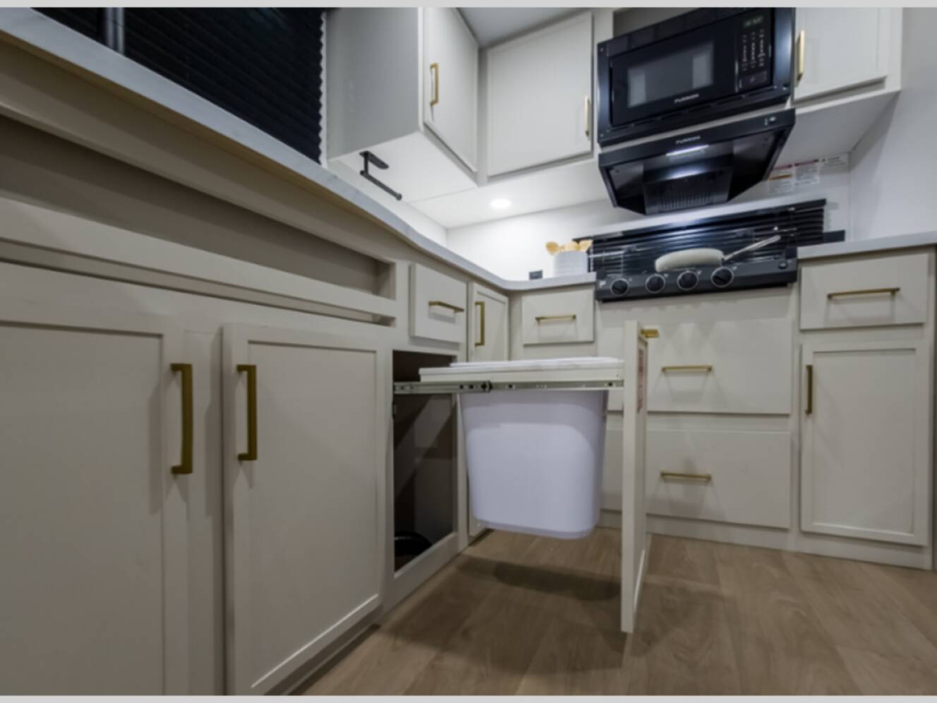 A photo of this 2026 Grand Design Transcend 285RKT