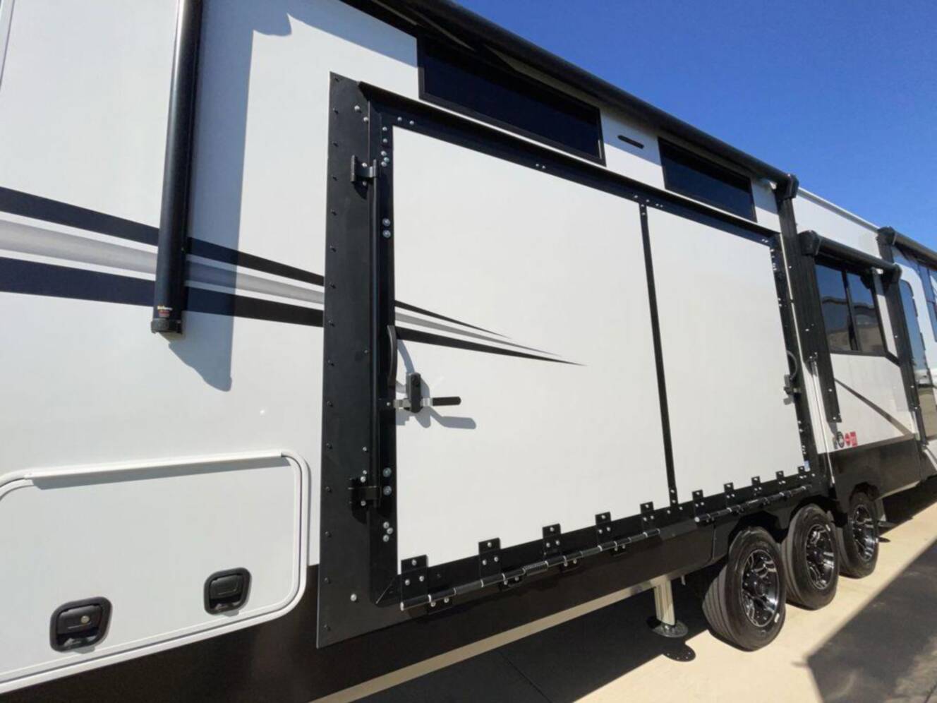 A photo of this 2026 Grand Design Solitude 414LJMJ