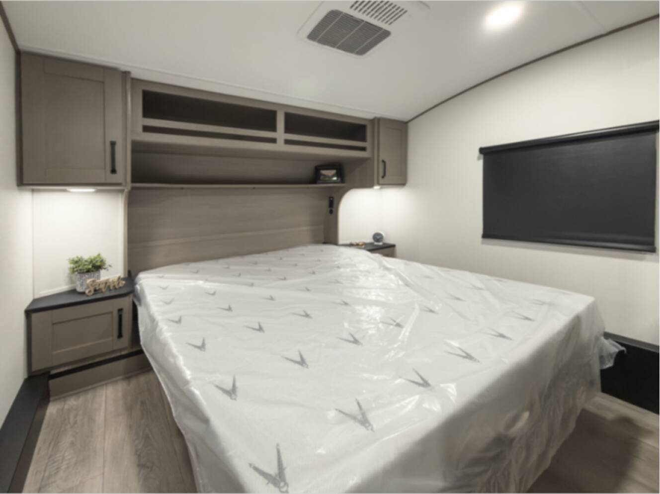 A photo of this 2026 Grand Design Reflection 100 Series 24RL