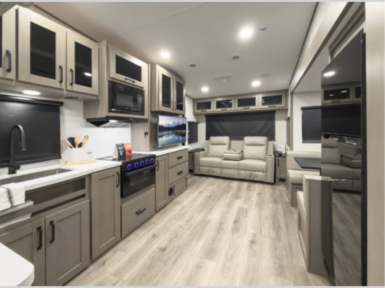 A photo of this 2026 Grand Design Reflection 100 Series 24RL