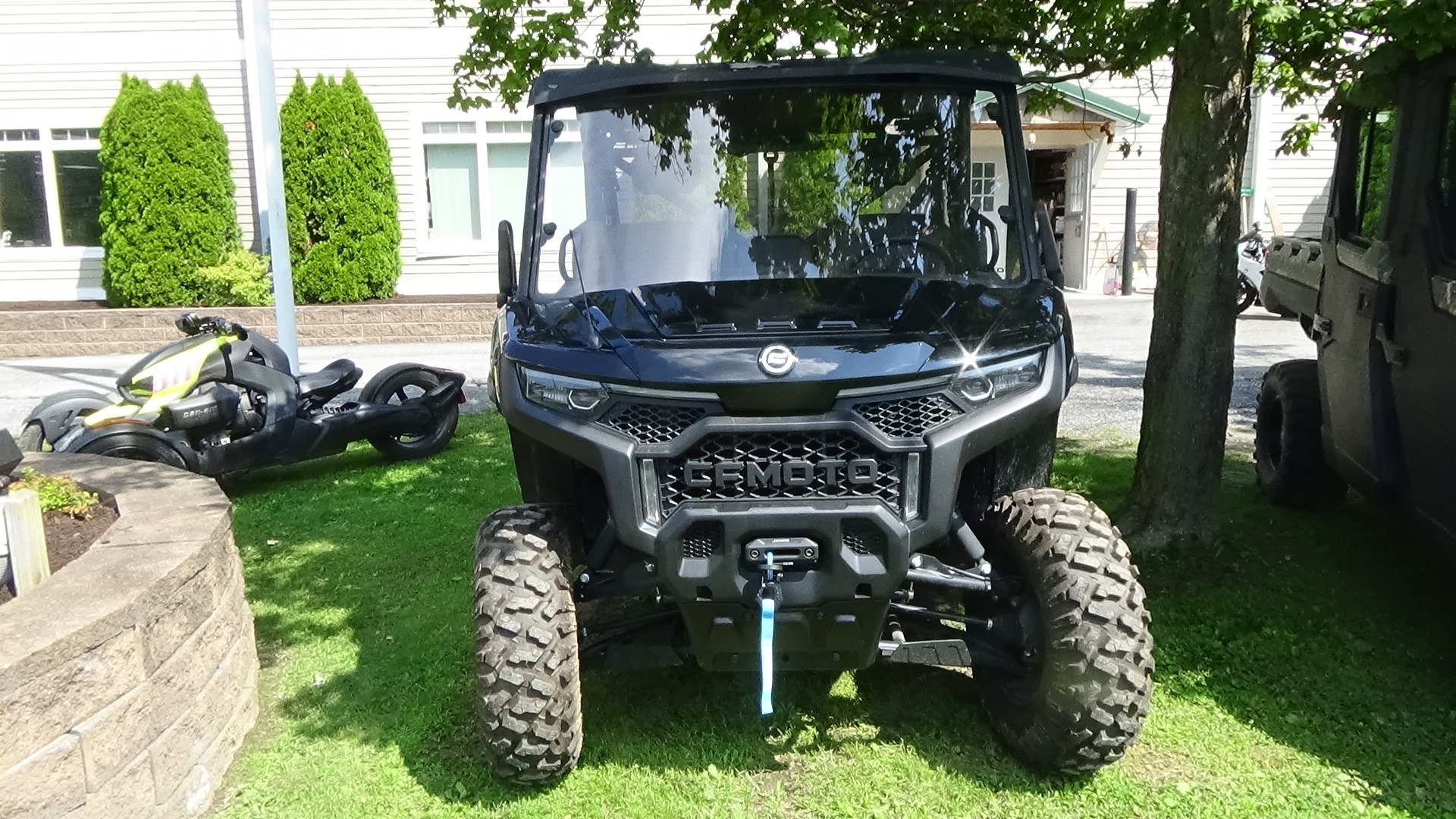 2025 CFMOTO UFORCE U10 Pro in bennington VT