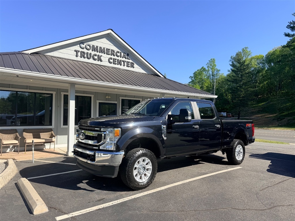 2022 FORD F350 in Fairview, NC