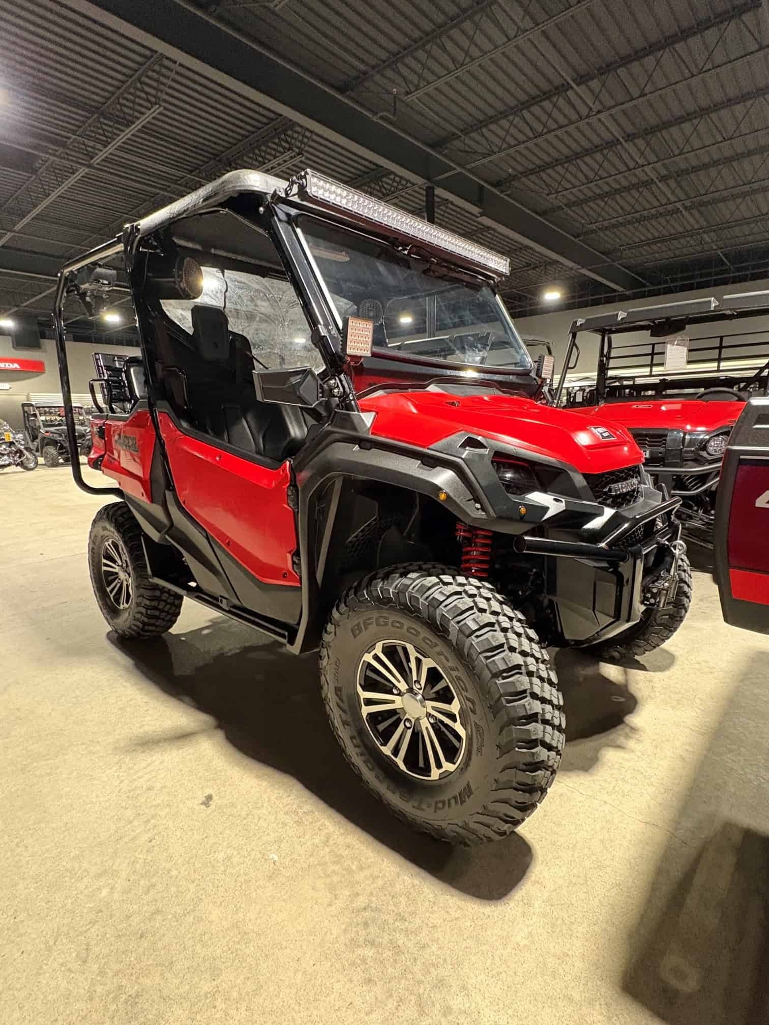 2018 Honda Pioneer 1000-5 Deluxe in fremont OH