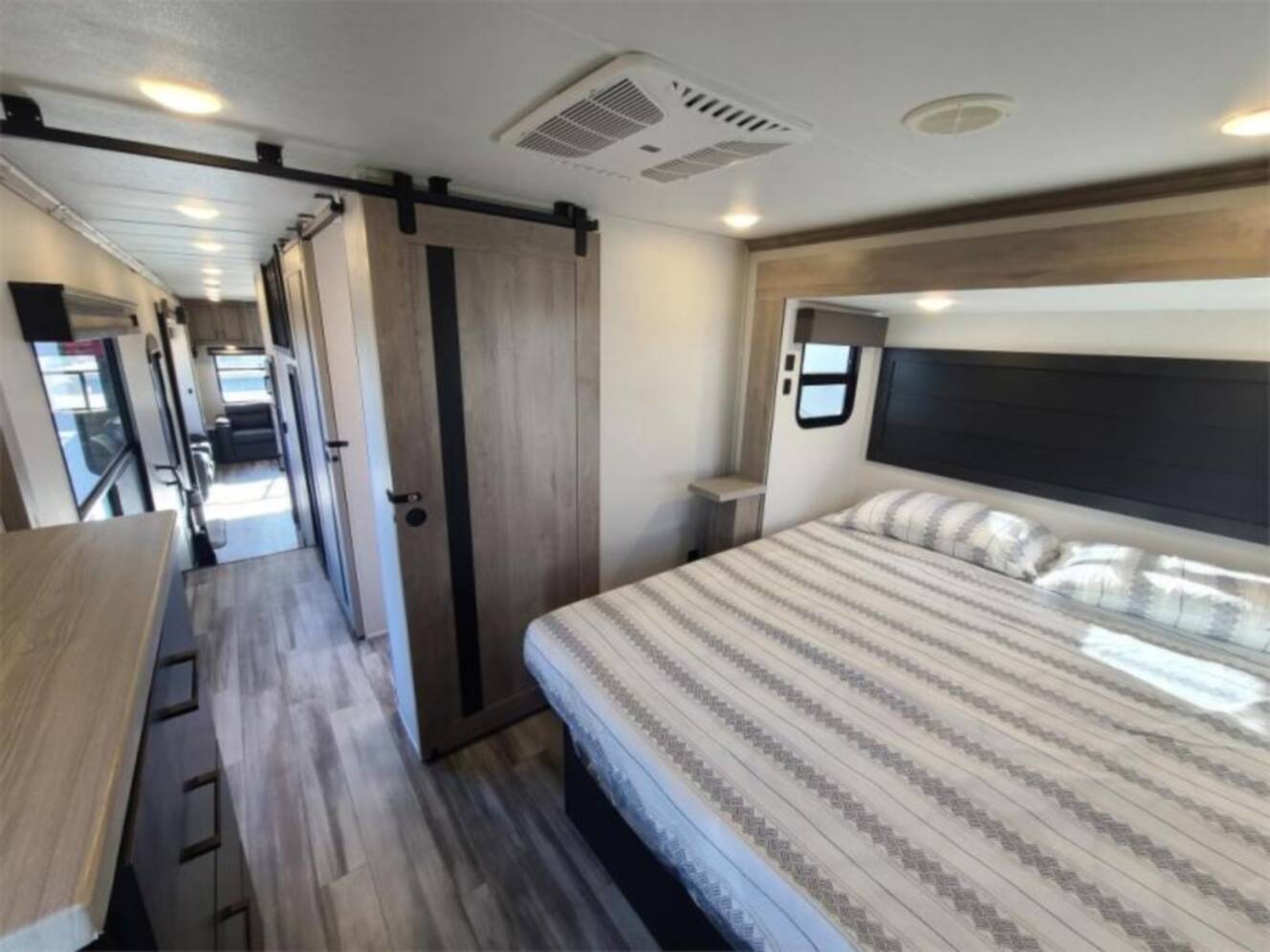 A photo of this 2024 Heartland BIG COUNTRY 3900MO